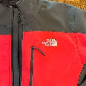 Men’s North Face Jacket